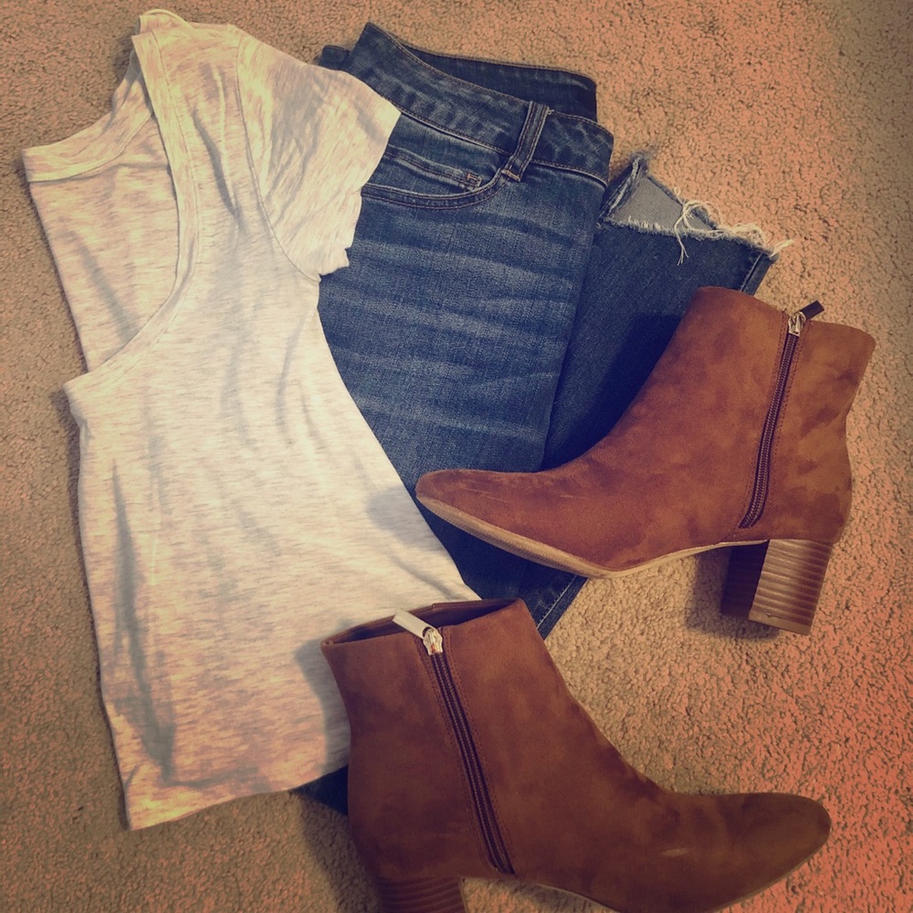 Simple gray low cut back top